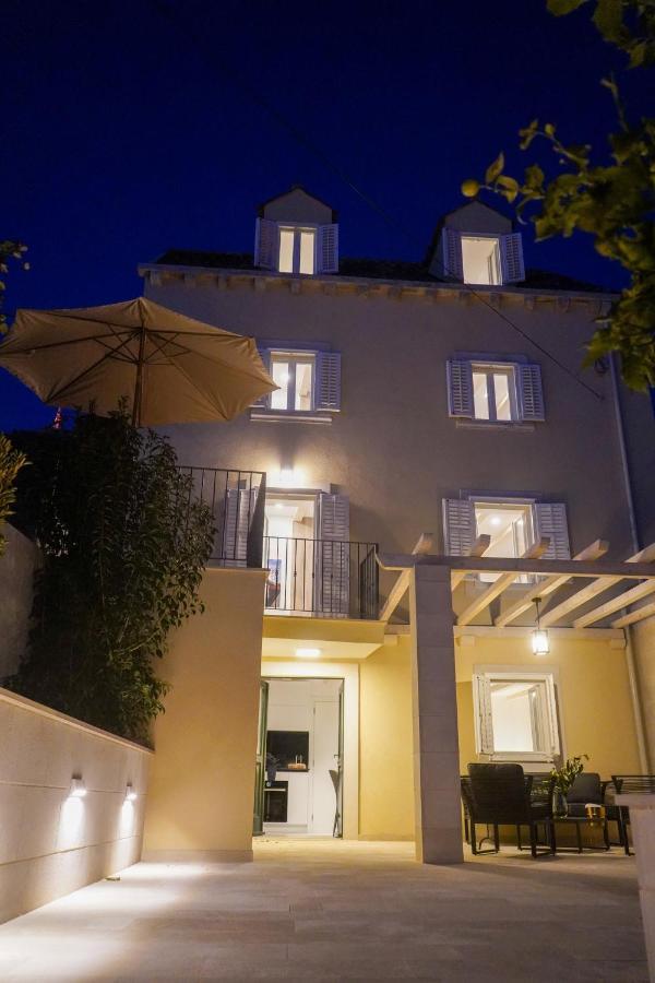 Stunning Holiday House In The Old Town By Irundo Дубровник Екстер'єр фото