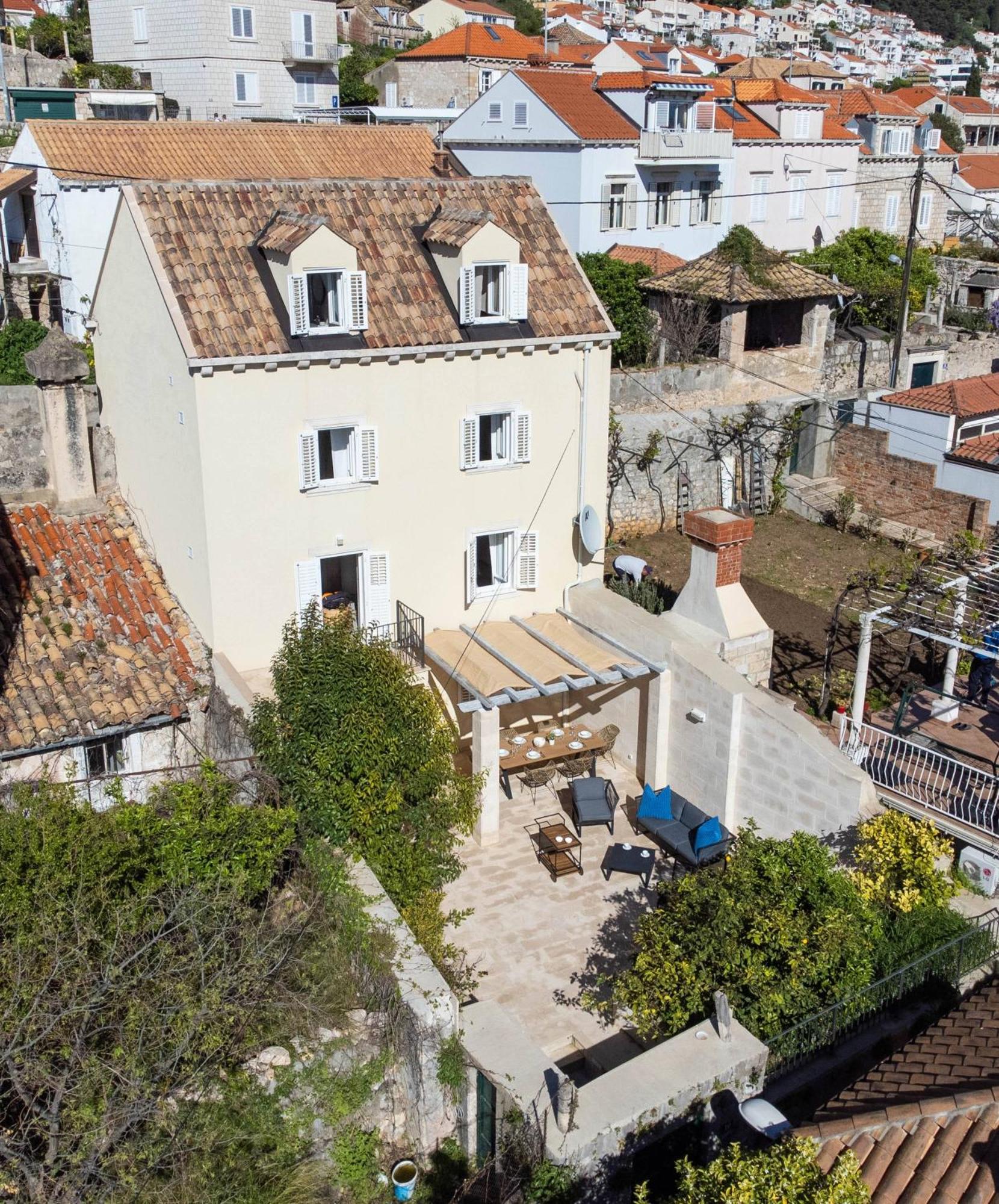 Stunning Holiday House In The Old Town By Irundo Дубровник Екстер'єр фото